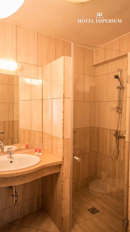 Hotel Imperium Pszczyna Bagian luar foto