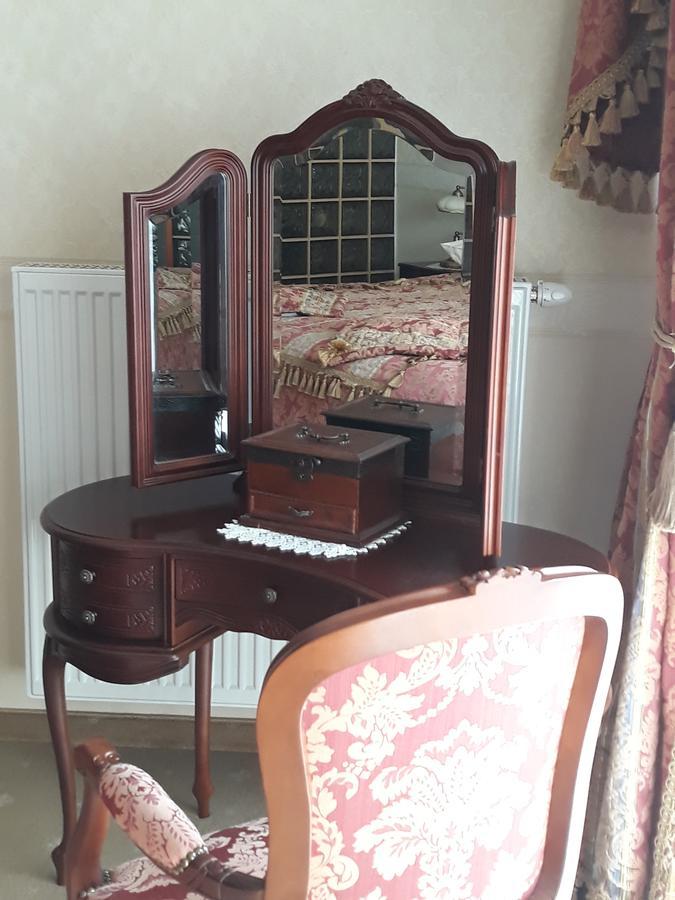 Hotel Imperium Pszczyna Bagian luar foto